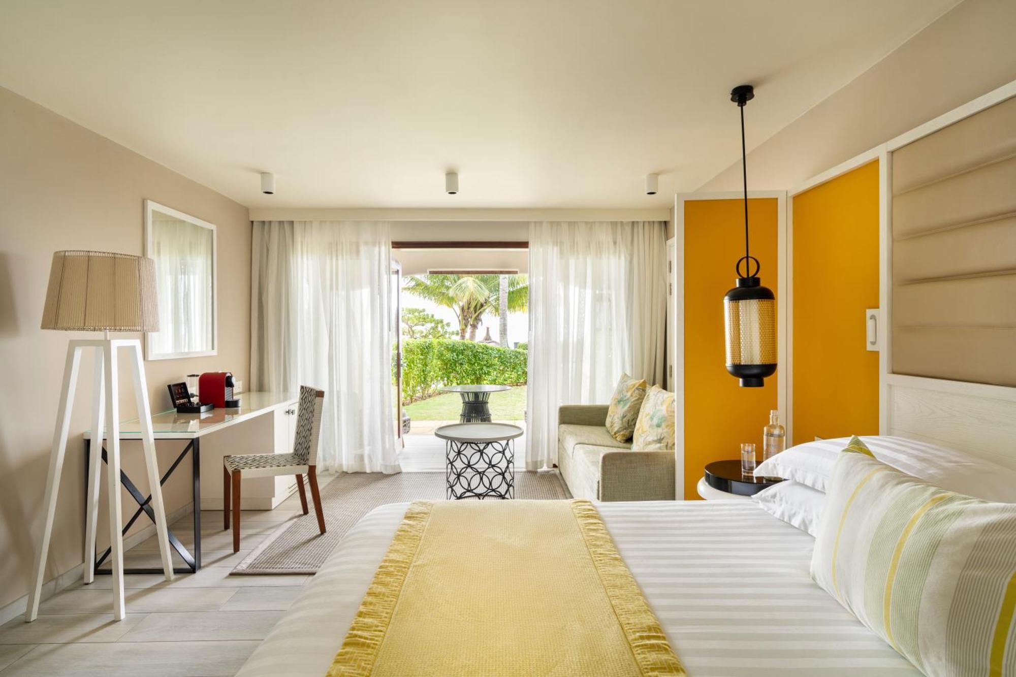 Constance Belle Mare Plage Εξωτερικό φωτογραφία Deluxe Beachfront Room